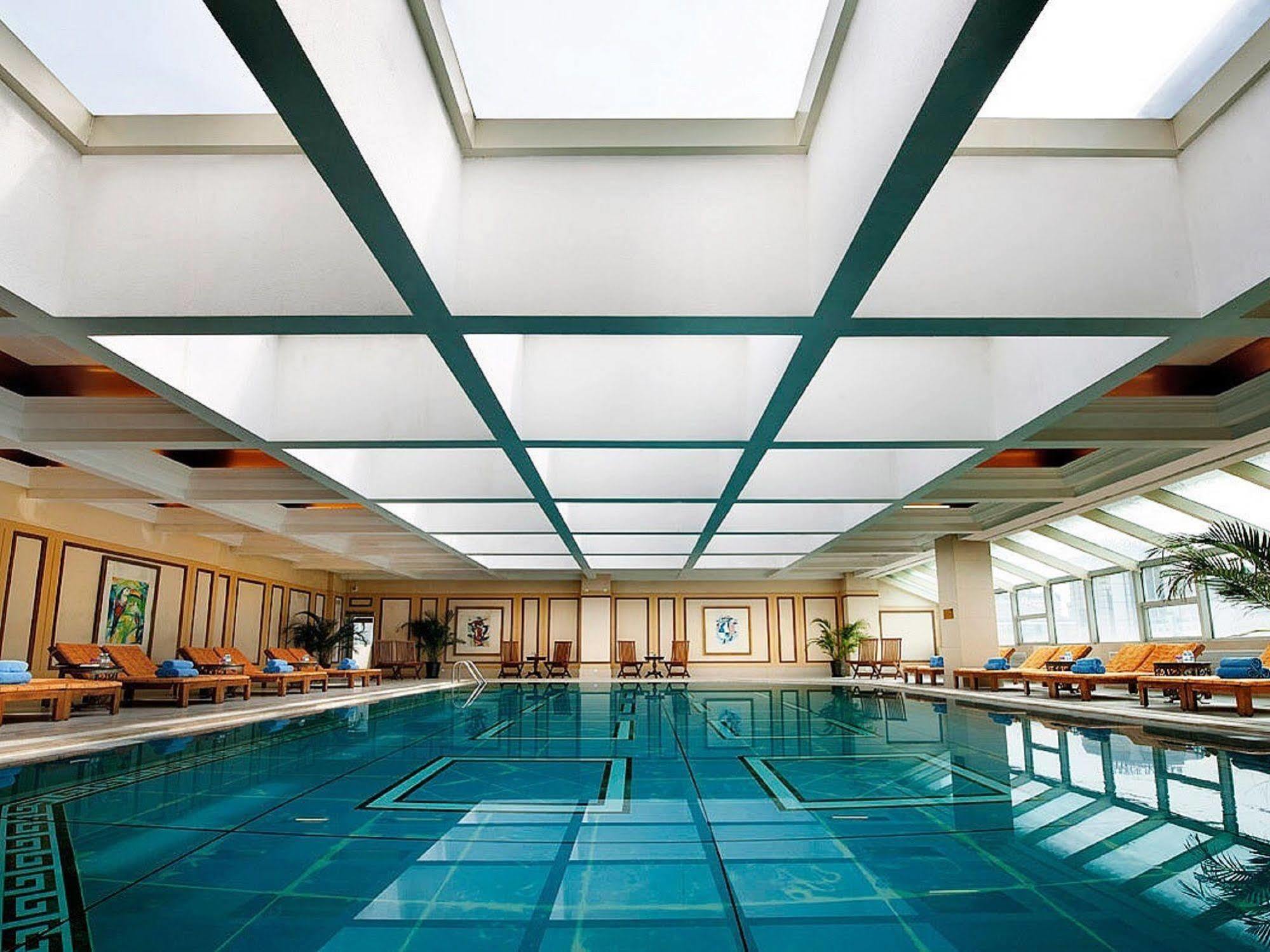 Sunworld Dynasty Hotel Beijing Wangfujing Экстерьер фото A translucent ceiling